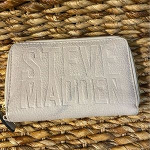 Steve Madden wallet